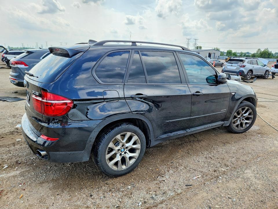 2011 Bmw X5 მანქანა იყიდება აუქციონზე, vin: 5UXZV4C58BL405921, აუქციონის ნომერი: 65704746