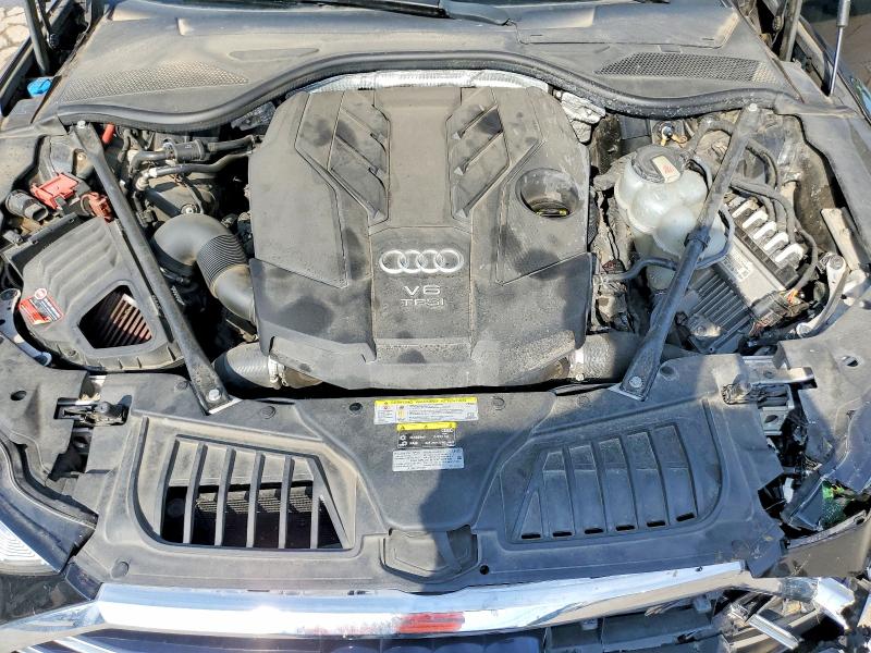 64499446 :رقم المزاد ، WAU8DAF83KN002791 vin ، 2019 Audi A8 مزاد بيع