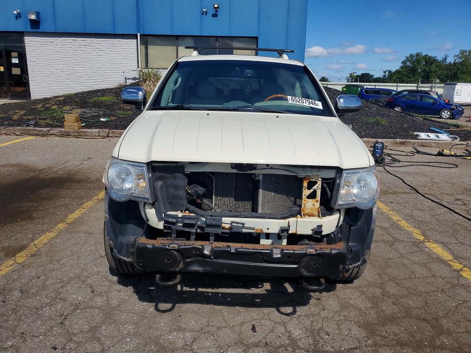 65207946 :رقم المزاد ، 1A8HW582X8F129546 vin ، 2008 Chrysler Aspen مزاد بيع