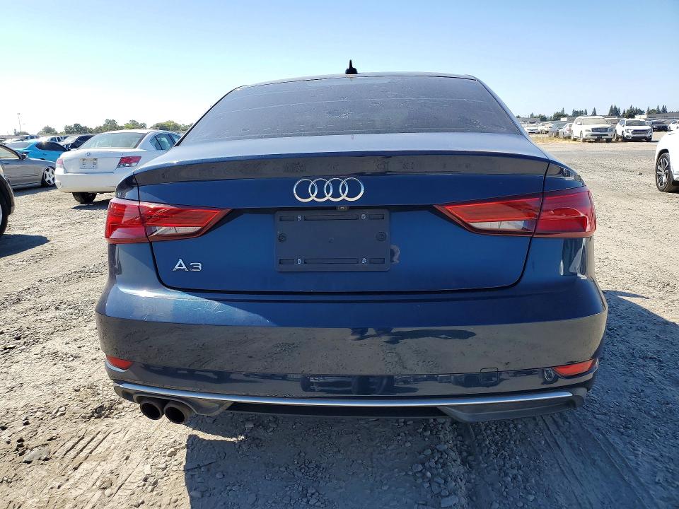Продажа на аукционе авто 2017 Audi A3, vin: WAUAUGFF9H1043879, номер лота: 64285136