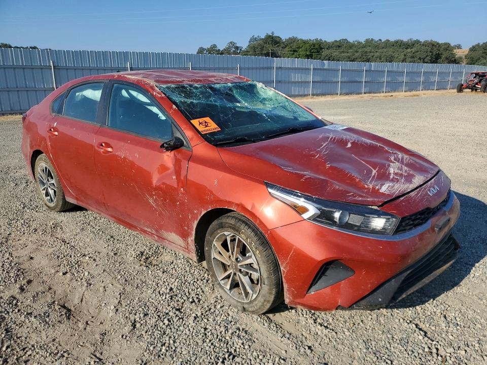 63696106 :رقم المزاد ، 3KPF24AD5PE597936 vin ، 2023 Kia Forte مزاد بيع