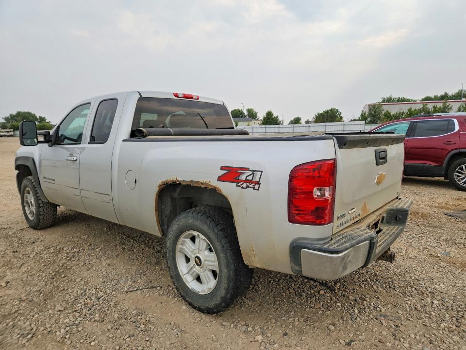 2010 Chevrolet Silverado მანქანა იყიდება აუქციონზე, vin: 1GCSKSE31AZ252046, აუქციონის ნომერი: 63797636