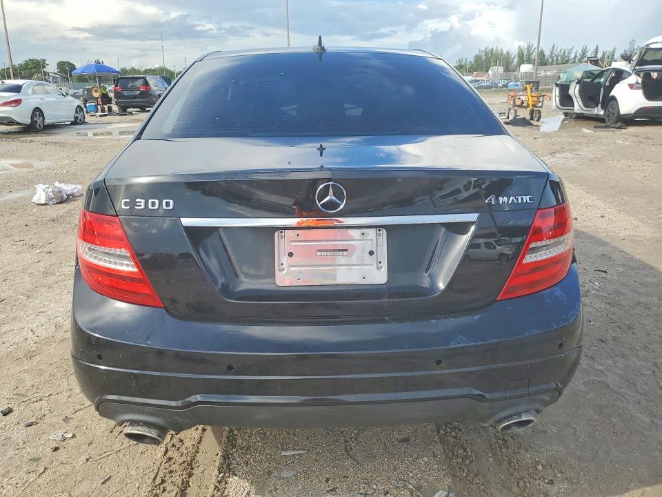 Продаж на аукціоні авто 2013 Mercedes-benz C, vin: WDDGF8AB5DR283661, номер лоту: 66724436