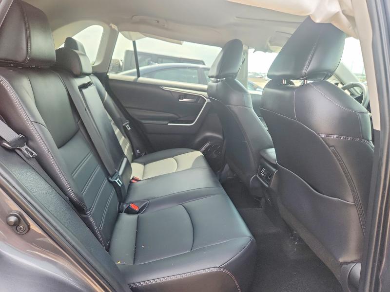 64846776 :رقم المزاد ، 2T3A1RFV8SW540817 vin ، 2025 Toyota Rav4 مزاد بيع