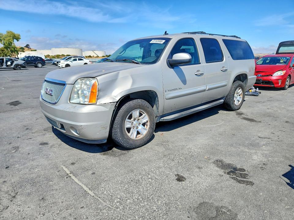65160986 :رقم المزاد ، 1GKFK16348R116857 vin ، 2008 Gmc Yukon Xl مزاد بيع