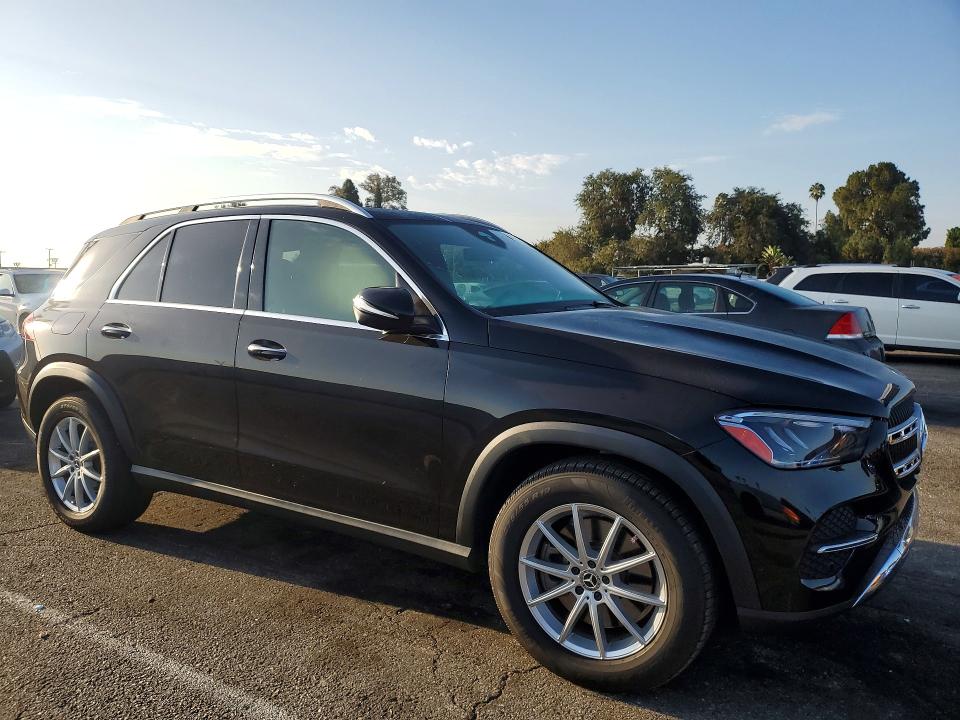 Продажа на аукционе авто 2024 Mercedes-benz Gle, vin: 4JGFB4GBXRB186114, номер лота: 64087076