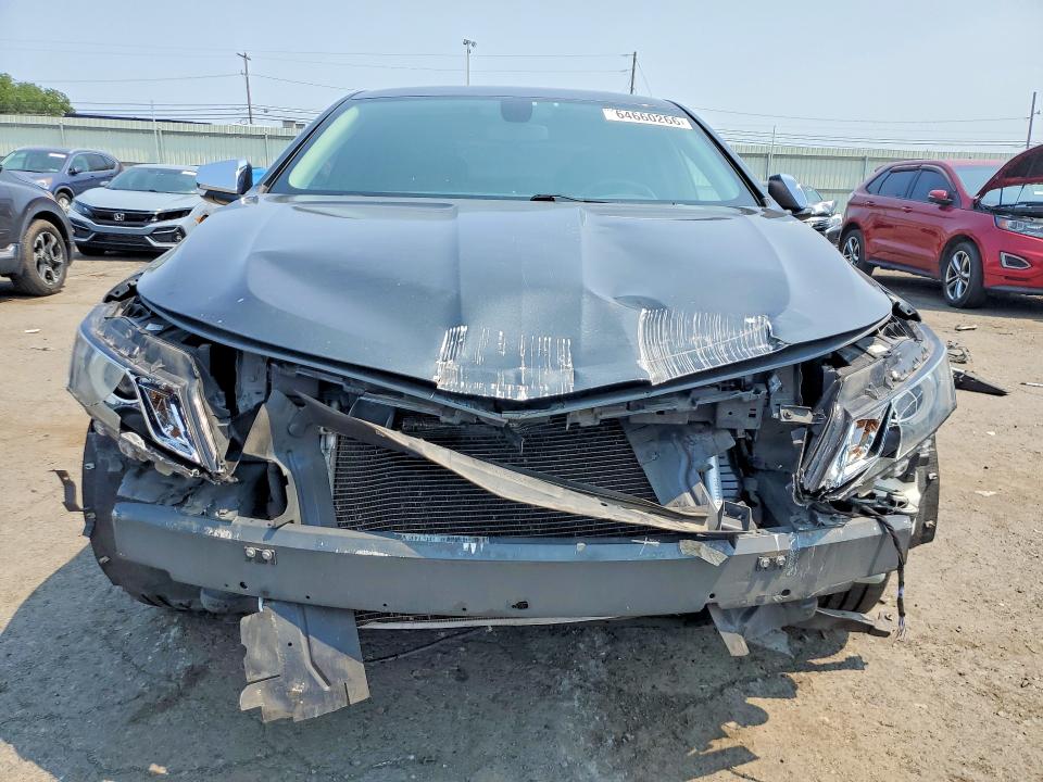 64660266 :رقم المزاد ، 2G1125S37J9141800 vin ، 2018 Chevrolet Impala مزاد بيع