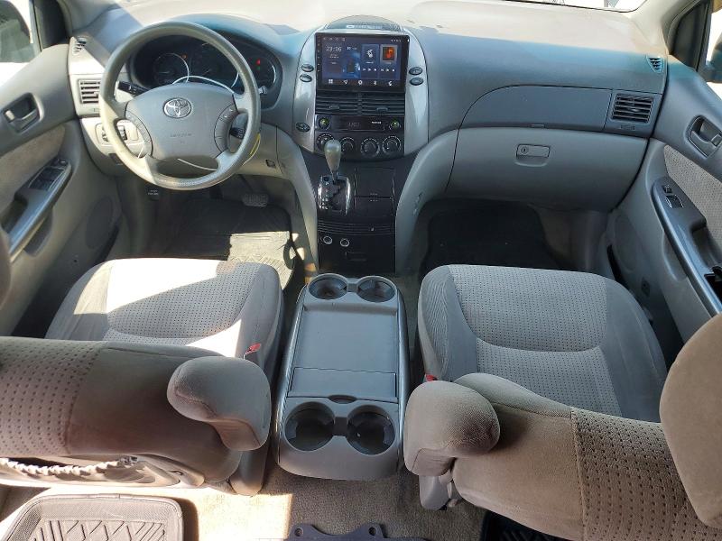 Aukcja sprzedaży 2010 Toyota Sienna, vin: 5TDKK4CC4AS321733, numer aukcji: 64988976