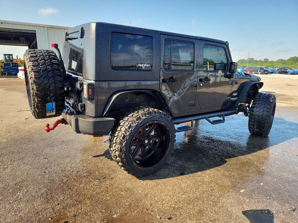 66036346 :رقم المزاد ، 1J4BA5H12AL144157 vin ، 2010 Jeep Wrangler Unlimited مزاد بيع