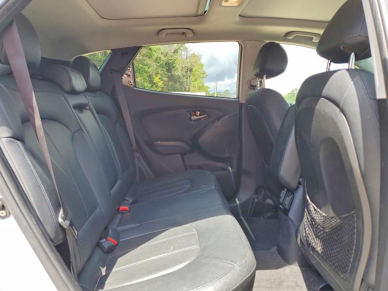 63830996 :رقم المزاد ، KM8JU3AG4FU987799 vin ، 2015 Hyundai Tucson مزاد بيع