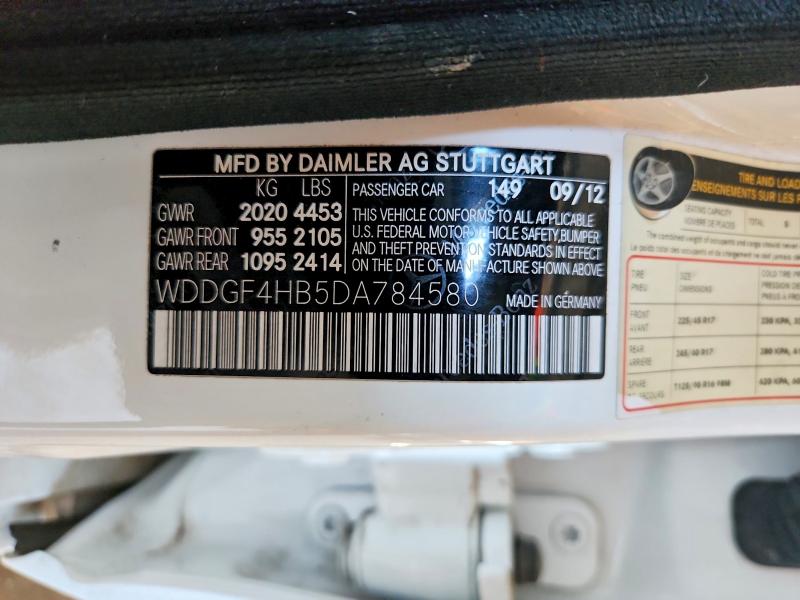 2013 Mercedes-benz C მანქანა იყიდება აუქციონზე, vin: WDDGF4HB5DA784580, აუქციონის ნომერი: 66235176