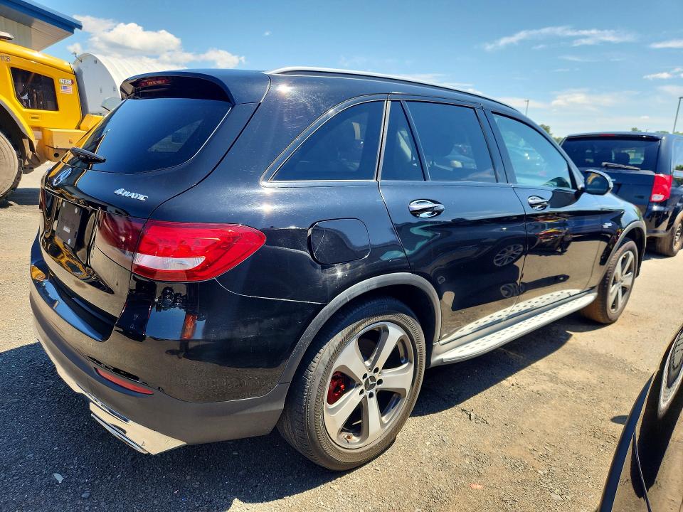 63885006 :رقم المزاد ، WDC0G4KB2GF068111 vin ، 2016 Mercedes-benz Glc مزاد بيع