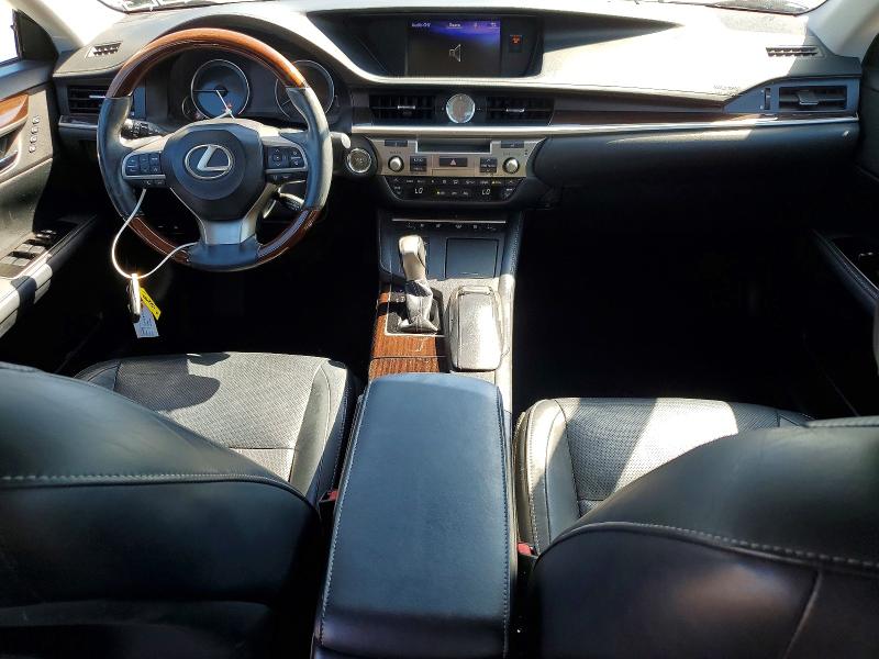 63717546 :رقم المزاد ، 58ABK1GG4JU086438 vin ، 2018 Lexus Es مزاد بيع