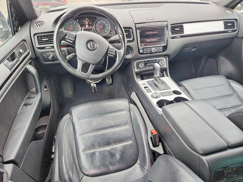 Продаж на аукціоні авто 2017 Volkswagen Touareg, vin: WVGRF7BP3HD005668, номер лоту: 65453356