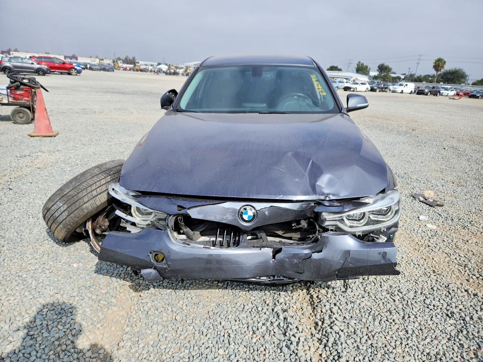 Продаж на аукціоні авто 2018 Bmw 320, vin: WBA8A9C50JAH12936, номер лоту: 63608906