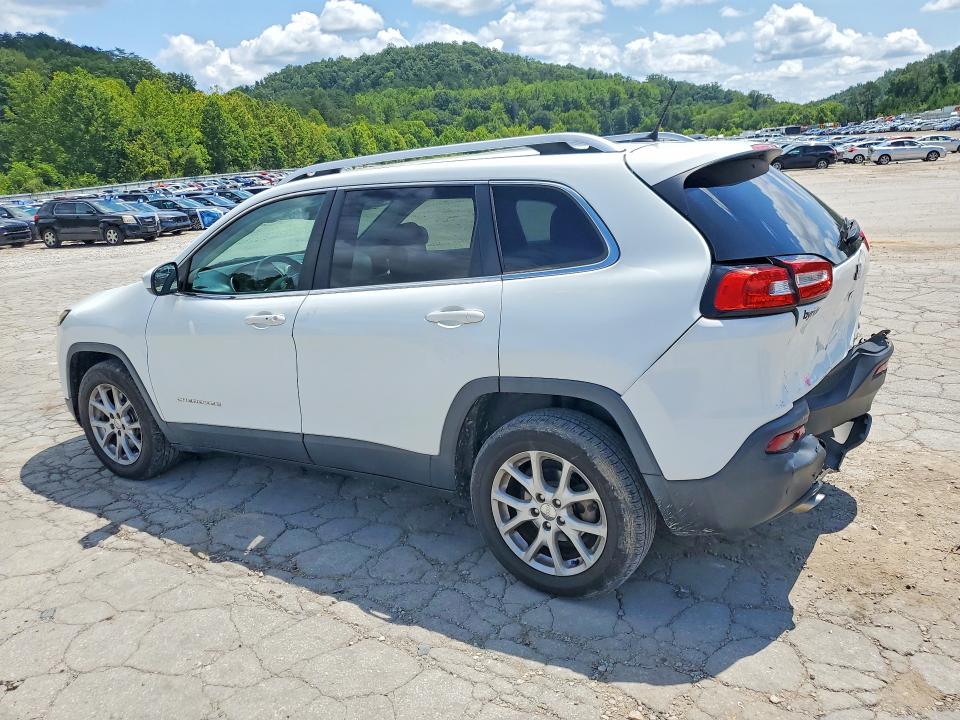 2015 Jeep Cherokee მანქანა იყიდება აუქციონზე, vin: 1C4PJLCB2FW782513, აუქციონის ნომერი: 64128996