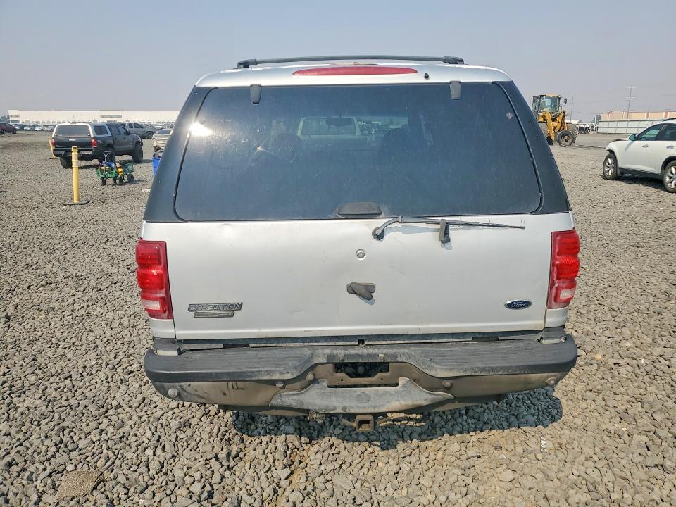 Продаж на аукціоні авто 2002 Ford Expedition, vin: 1FMFU16L22LA84616, номер лоту: 63795816
