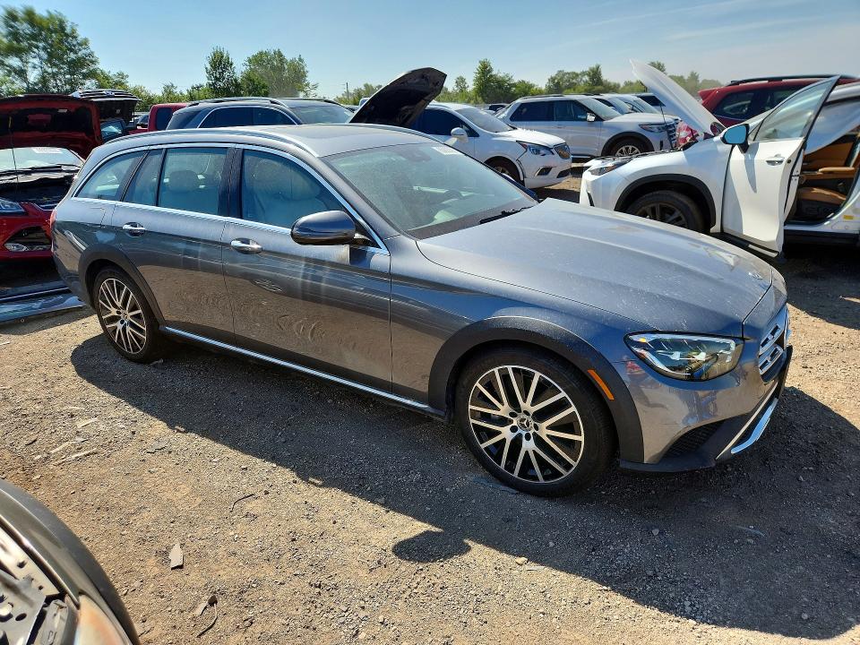 Продаж на аукціоні авто 2022 Mercedes-benz E, vin: W1KZH6AB5NB060179, номер лоту: 65892806