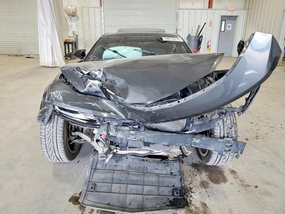 Продажа на аукционе авто 2018 Chevrolet Camaro, vin: 1G1FB1RS8J0131704, номер лота: 64015216