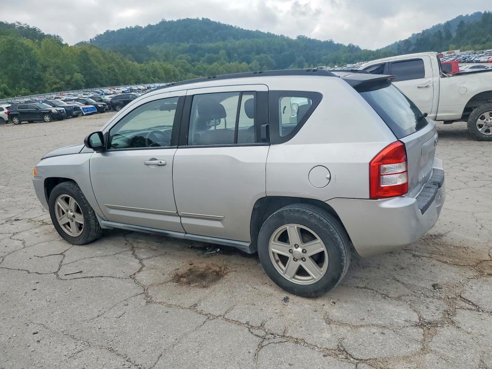 2010 Jeep Compass მანქანა იყიდება აუქციონზე, vin: 1J4NT4FB6AD589704, აუქციონის ნომერი: 65447066