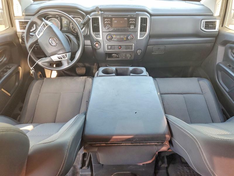 2017 Nissan Titan Xd მანქანა იყიდება აუქციონზე, vin: 1N6BA1F15HN555257, აუქციონის ნომერი: 64229846