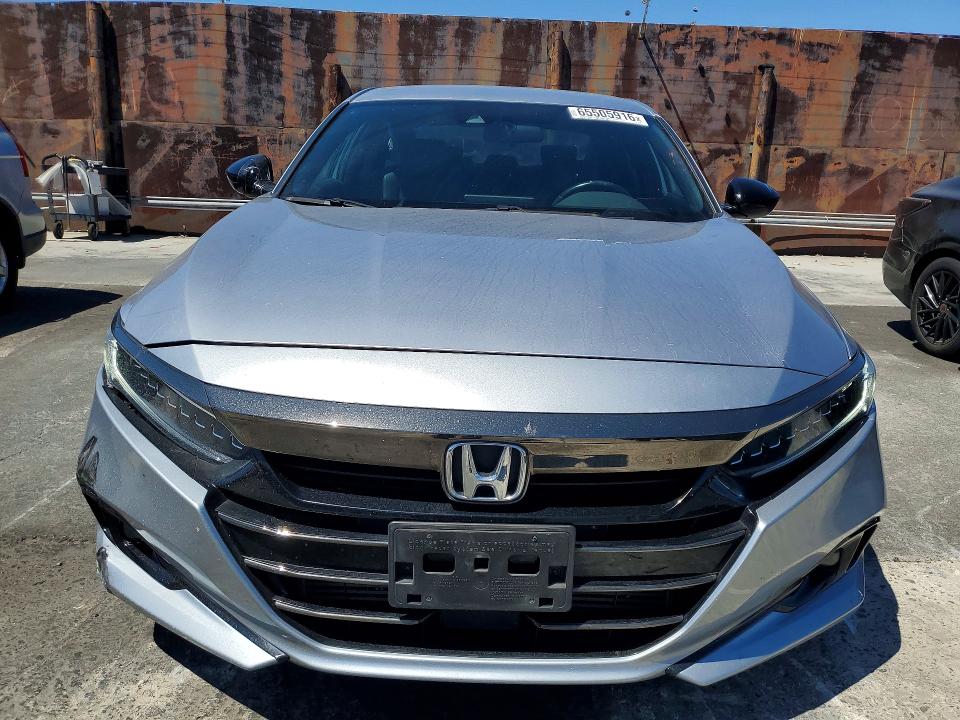 65505916 :رقم المزاد ، 1HGCV1F3XMA072329 vin ، 2021 Honda Accord مزاد بيع
