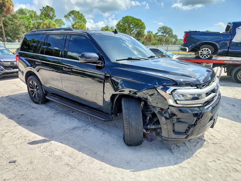 2024 Ford Expedition მანქანა იყიდება აუქციონზე, vin: 1FMJU1H89REA19585, აუქციონის ნომერი: 66337426