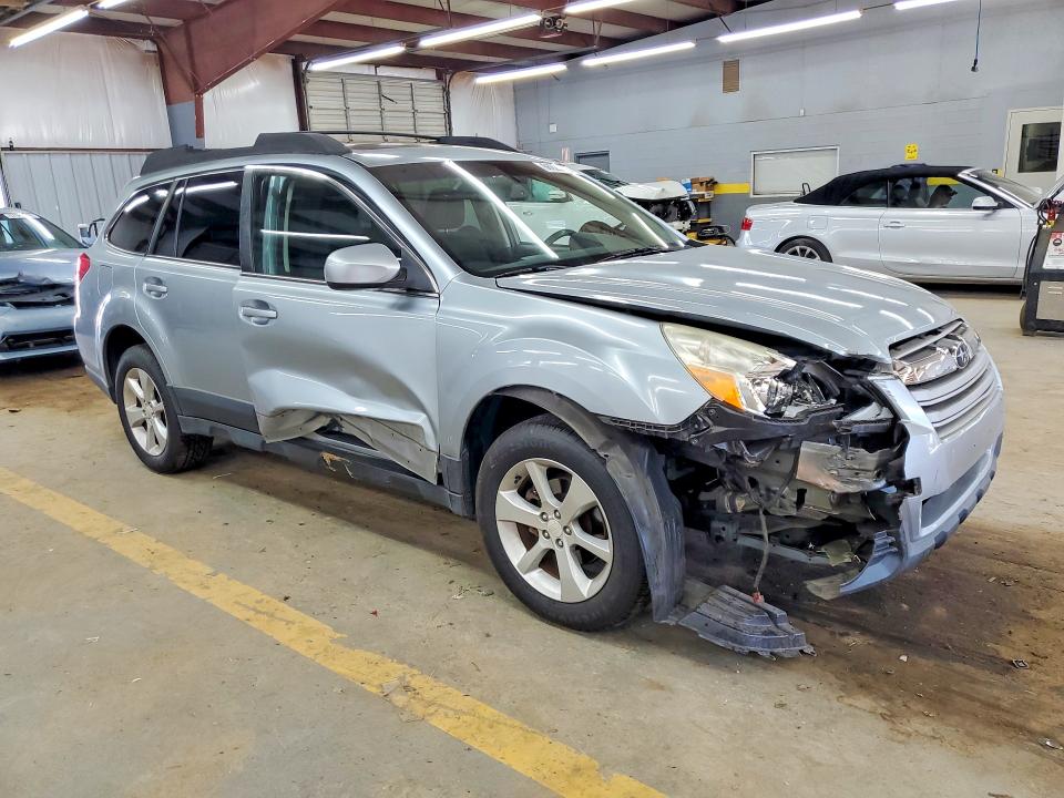 66922696 :رقم المزاد ، 4S4BRCGC0D3275383 vin ، 2013 Subaru Outback مزاد بيع