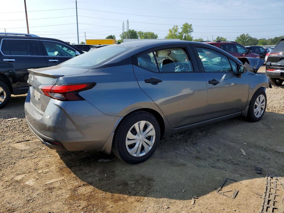 65796346 :رقم المزاد ، 3N1CN8DV6LL801805 vin ، 2020 Nissan Versa مزاد بيع