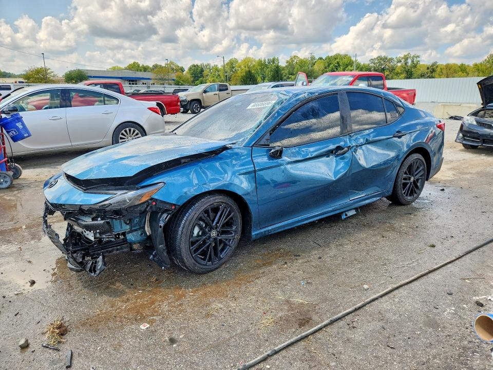 Продажа на аукционе авто 2025 Toyota Camry, vin: 4T1DAACK6SU168587, номер лота: 66606696