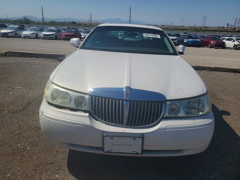 Aukcja sprzedaży 2001 Lincoln Town Car, vin: 1LNHM82W31Y715490, numer aukcji: 64514396