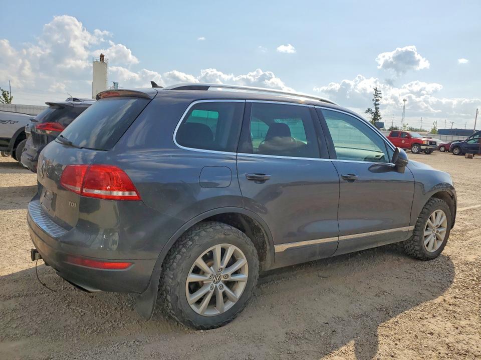 Aukcja sprzedaży 2014 Volkswagen Touareg, vin: WVGEP9BP3ED013157, numer aukcji: 65742916