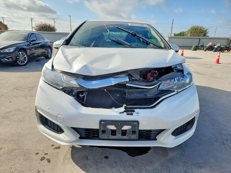 64732406 :رقم المزاد ، 3HGGK5H42LM720044 vin ، 2020 Honda Fit مزاد بيع