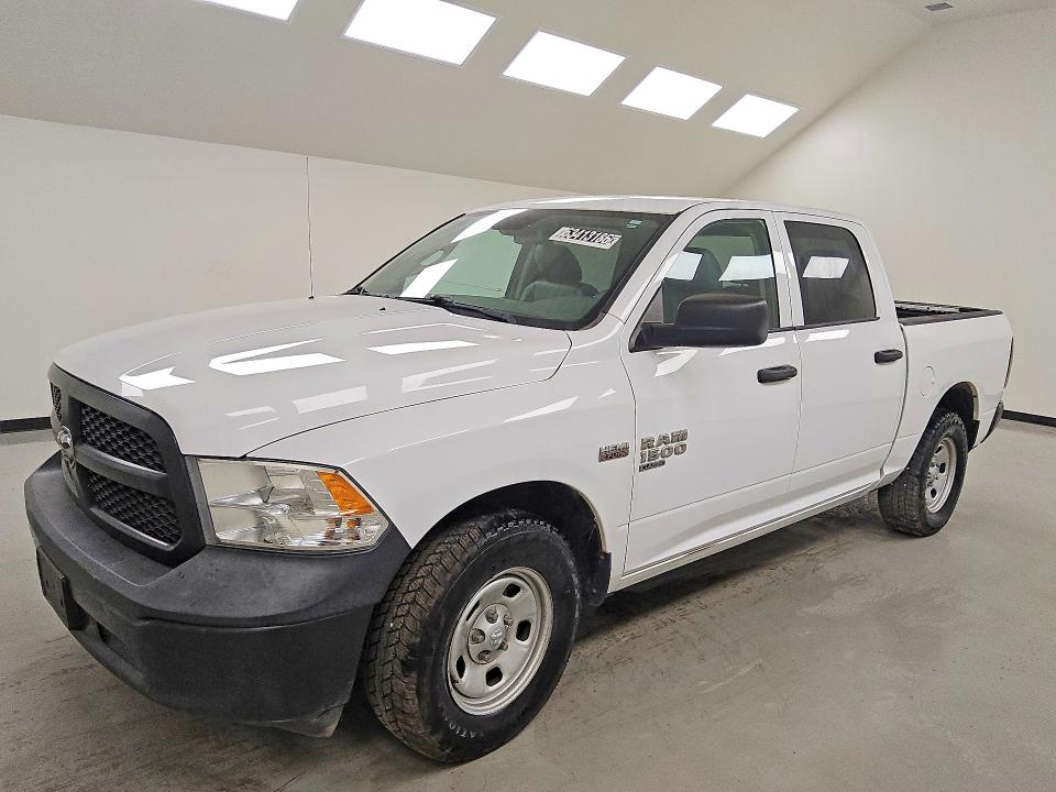 63413186 :رقم المزاد ، 1C6RR6KT7KS633486 vin ، 2019 Ram 1500 Classic مزاد بيع