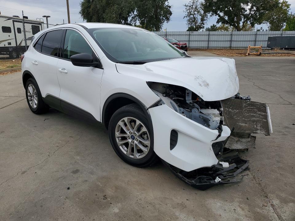 Продажа на аукционе авто 2022 Ford Escape, vin: 1FMCU0G6XNUB12618, номер лота: 66997656