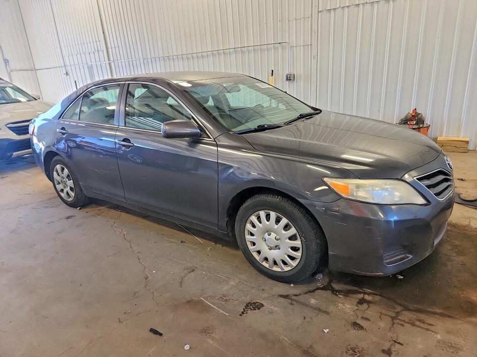 2010 Toyota Camry მანქანა იყიდება აუქციონზე, vin: 4T1BF3EK6AU074547, აუქციონის ნომერი: 63993136
