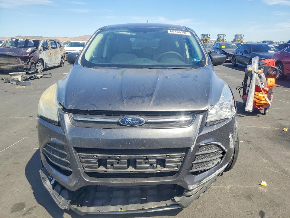 2015 Ford Escape მანქანა იყიდება აუქციონზე, vin: 1FMCU9GX4FUC10011, აუქციონის ნომერი: 66480396