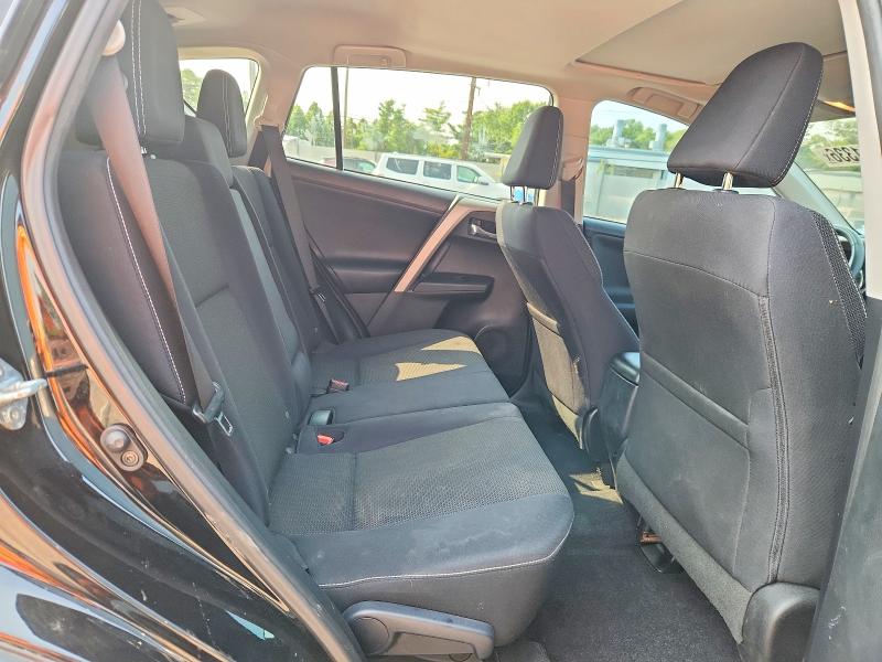 Продажа на аукционе авто 2016 Toyota Rav4, vin: 2T3RFREV4GW537068, номер лота: 64311336