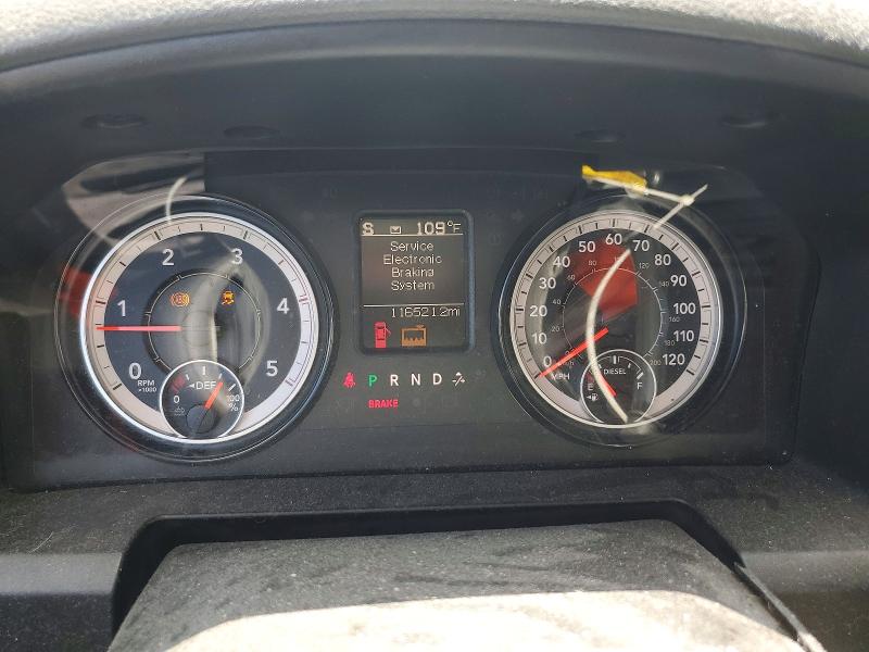 64666066 :رقم المزاد ، 3C6UR5CL9JG417034 vin ، 2018 Ram 2500 مزاد بيع