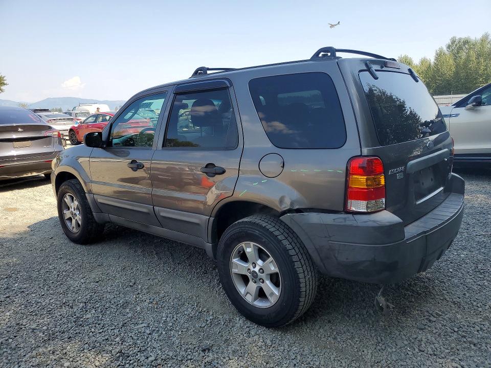 2006 Ford Escape მანქანა იყიდება აუქციონზე, vin: 1FMYU03176KA03109, აუქციონის ნომერი: 64964736