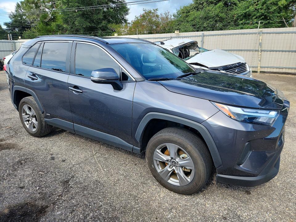 2024 Toyota Rav4 Hybrid მანქანა იყიდება აუქციონზე, vin: 4T3RWRFVXRU150266, აუქციონის ნომერი: 64440356