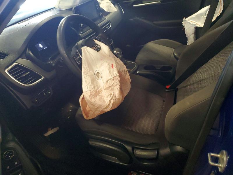 63390246 :رقم المزاد ، KNDEPCAA3M7217677 vin ، 2021 Kia Seltos مزاد بيع