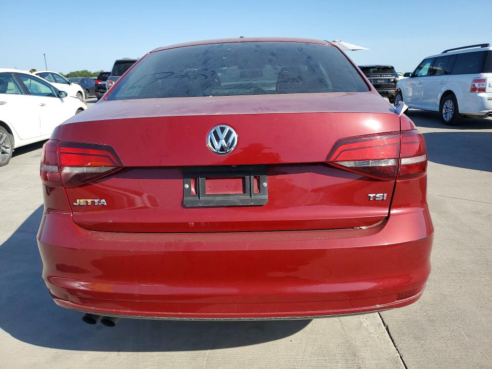 65370476 :رقم المزاد ، 3VW2B7AJ8HM313970 vin ، 2017 Volkswagen Jetta مزاد بيع