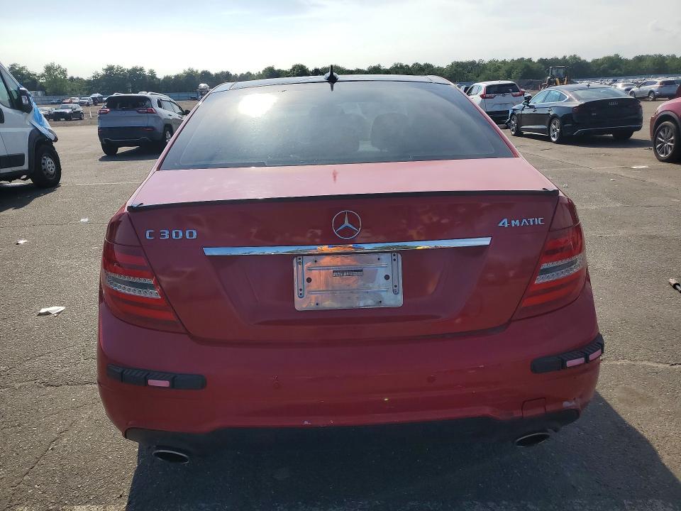 65649076 :رقم المزاد ، WDDGF8BBXCF862563 vin ، 2012 Mercedes-benz C مزاد بيع