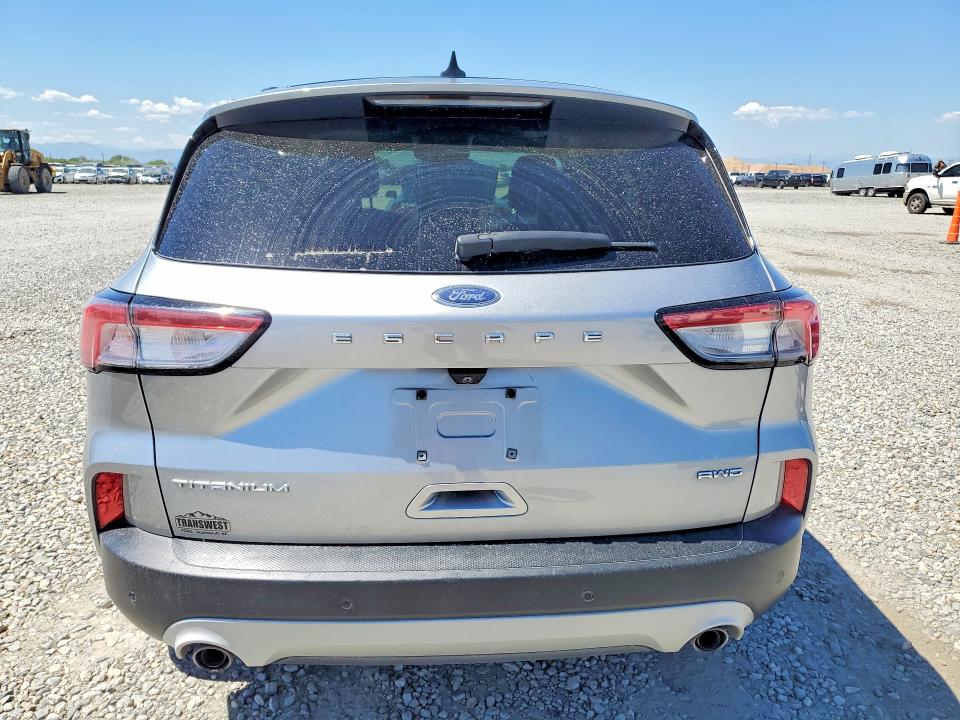 65918096 :رقم المزاد ، 1FMCU9J93MUA58343 vin ، 2021 Ford Escape مزاد بيع