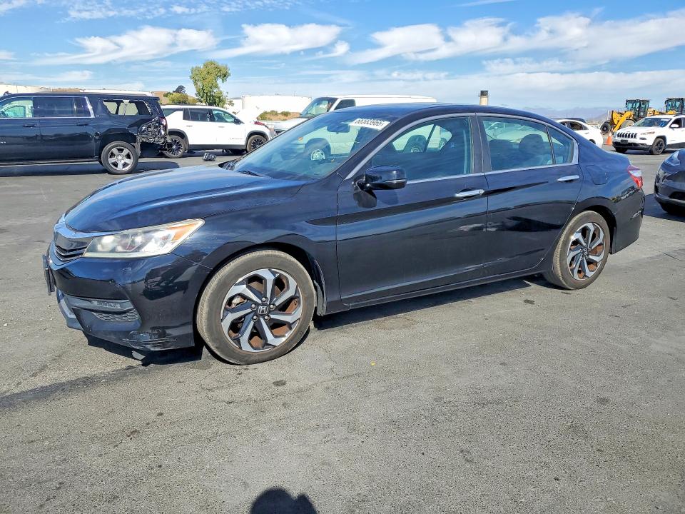 Aukcja sprzedaży 2016 Honda Accord, vin: 1HGCR2F70GA165510, numer aukcji: 66583966