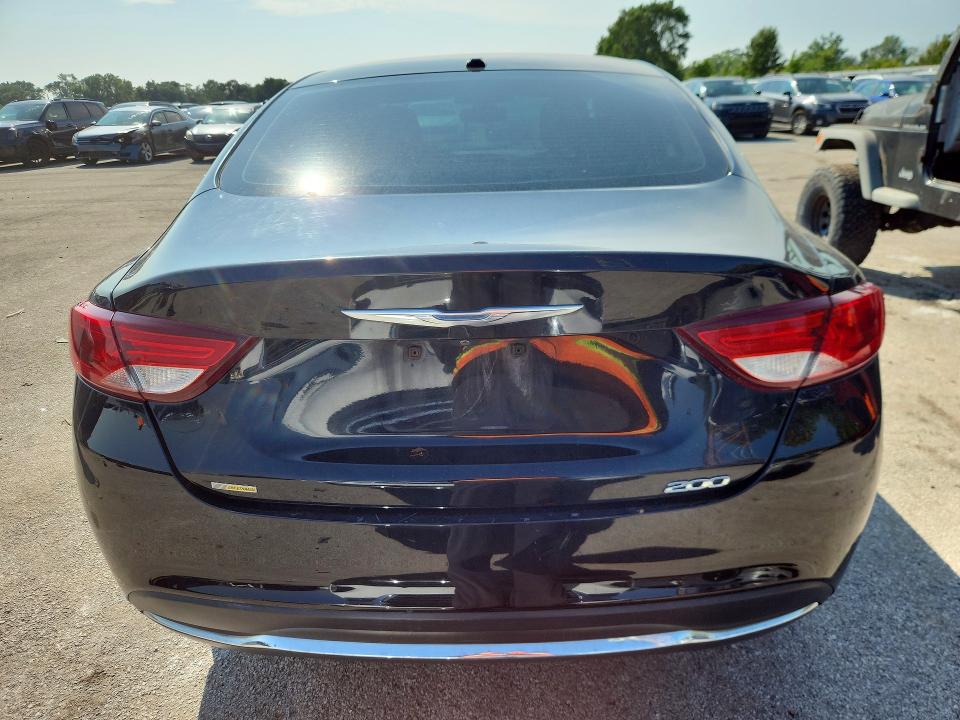 66025876 :رقم المزاد ، 1C3CCCAB3FN616393 vin ، 2015 Chrysler 200 مزاد بيع