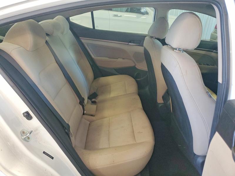 Продаж на аукціоні авто 2017 Hyundai Elantra, vin: 5NPD84LF9HH130701, номер лоту: 63616456