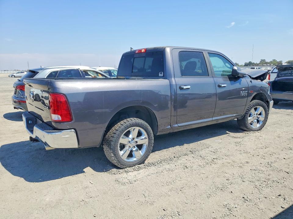 64952716 :رقم المزاد ، 1C6RR7LM0JS321943 vin ، 2018 Ram 1500 مزاد بيع