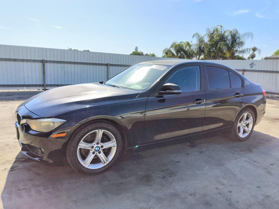 2013 Bmw 328 მანქანა იყიდება აუქციონზე, vin: WBA3C1C58DF438637, აუქციონის ნომერი: 63759216